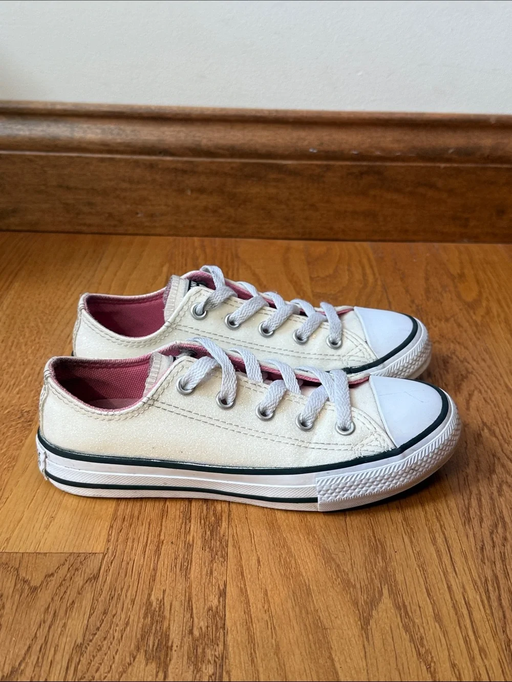 Converse Chuck Taylor All Star Iridescent Glitter Sneakers  Pale Yellow Youth 13